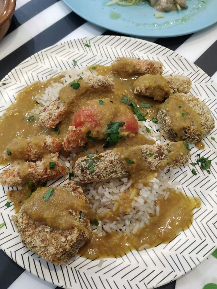 review photo of El Enano Verde Curry katsu shared by @mayteacuna on 18 Nov 2019 - review