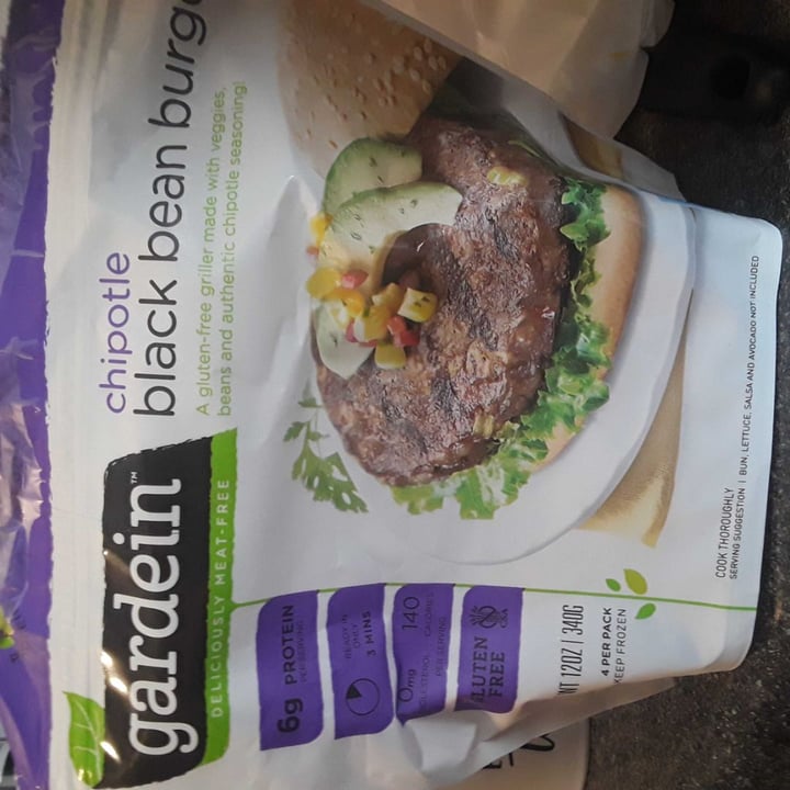 review photo of Gardein Chipotle Black Bean Burger shared by @tisa9111 on 21 Jan 2020 - review