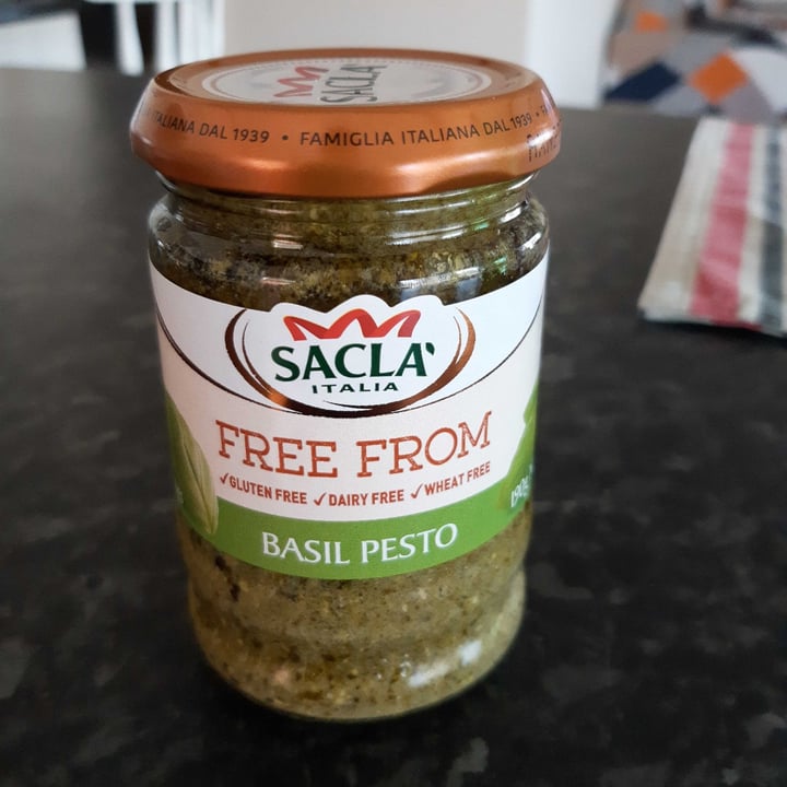 review photo of Sacla No. 9 Free From Basil Pesto shared by @alexale on 06 Jul 2021 - review
