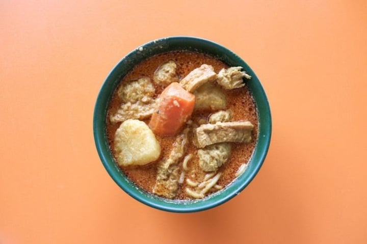 review photo of 33 Vegetarian Food Curry Chicken Noodles shared by @angelica2603 on 08 Apr 2020 - review