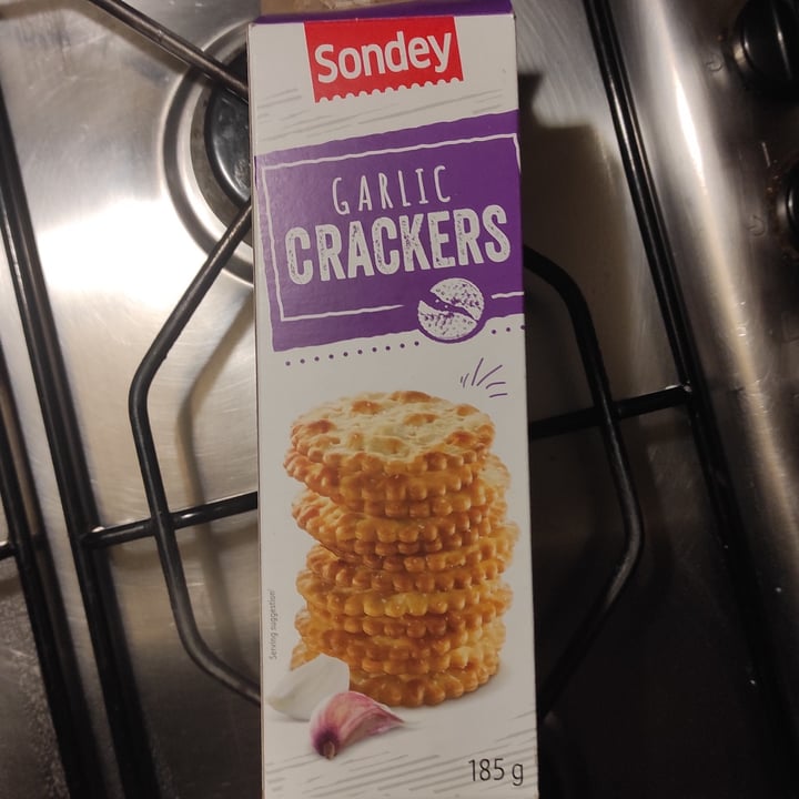 photo of Sondey Garlic crackers shared by @geminirisng on  01 Nov 2022 - review