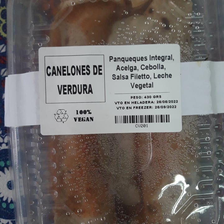 review photo of Aura vegan food Canelones de verdura shared by @yaam on 15 Aug 2022 - review
