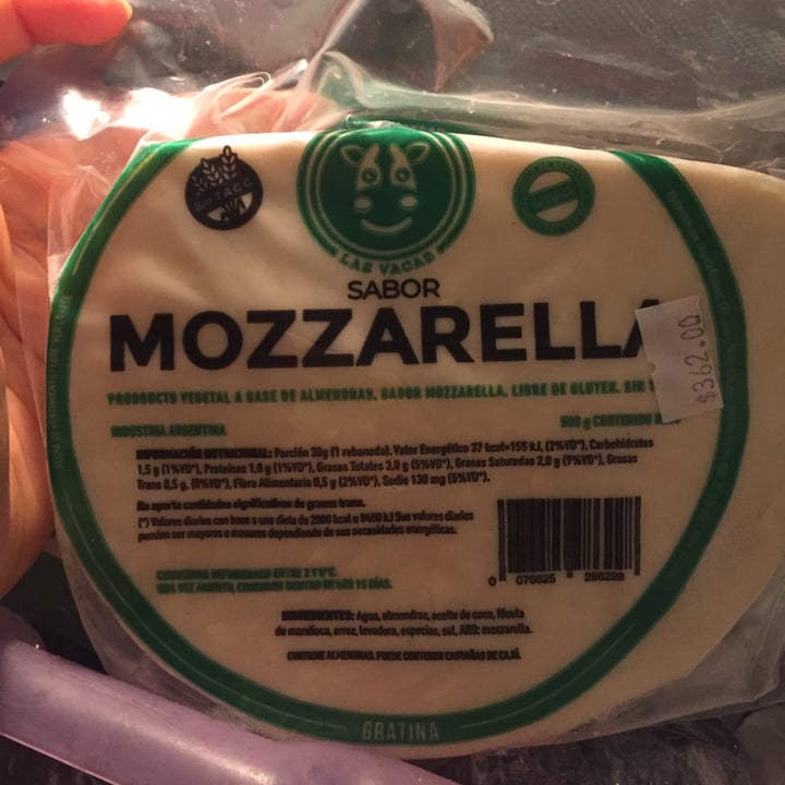 photo of Felices Las Vacas Mozzarella  shared by @maguiigon on  03 Oct 2020 - review