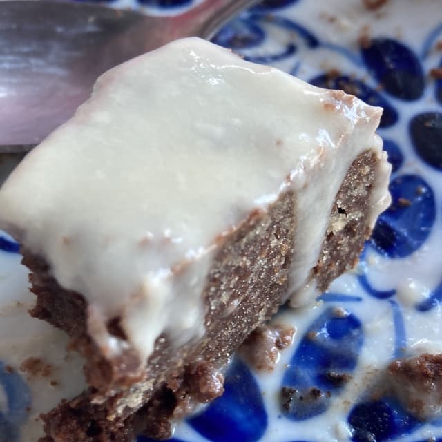 Photo of the dish “bolo de chocolate com doce de leite”