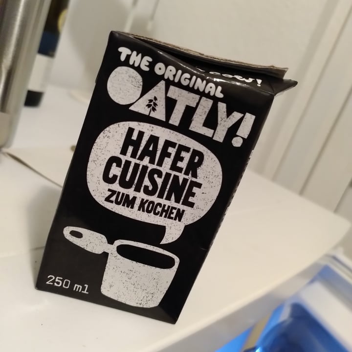 review photo of Oatly Hafer Cuisine Fraiche shared by @kathalovesturtles on 19 Dec 2021 - review