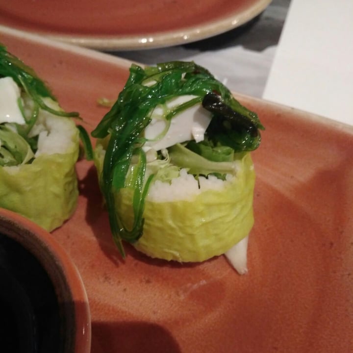 photo of UDON Green Avocado Roll shared by @gottakill on  24 Nov 2019 - review