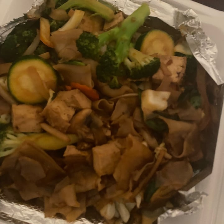 photo of Charm Thai Cuisine Drunken Noodles shared by @ploopy on  29 Jul 2022 - review