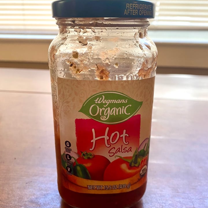 review photo of Wegmans hot salsa shared by @punzie0057 on 19 Apr 2021 - review
