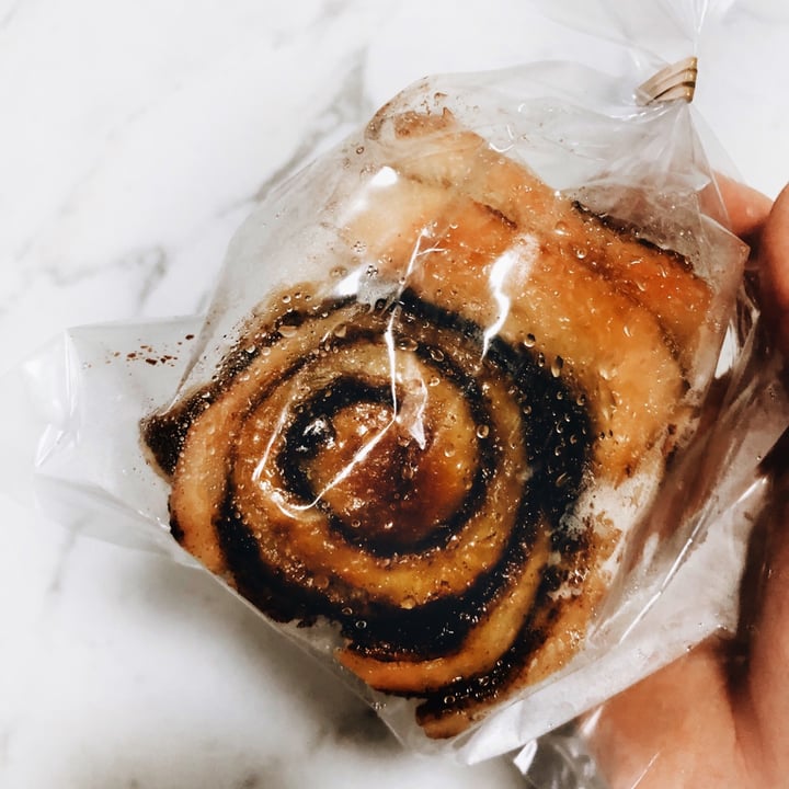 photo of Real Food Novena Cinnamon Bun shared by @consciouscookieee on  09 Jul 2020 - review
