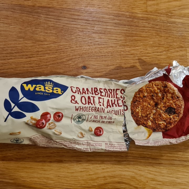 photo of Wasa Cranberries & Oat flakes shared by @sara1234 on  26 Nov 2022 - review