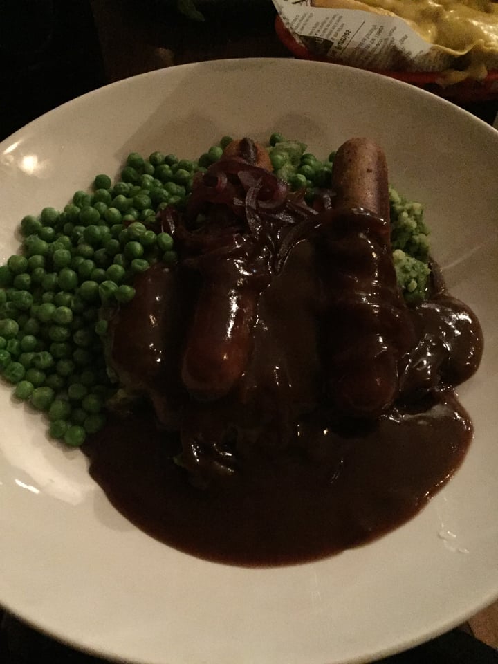 photo of The Snug Public House Bangers and mash shared by @mealsbymiri on  20 Apr 2018 - review