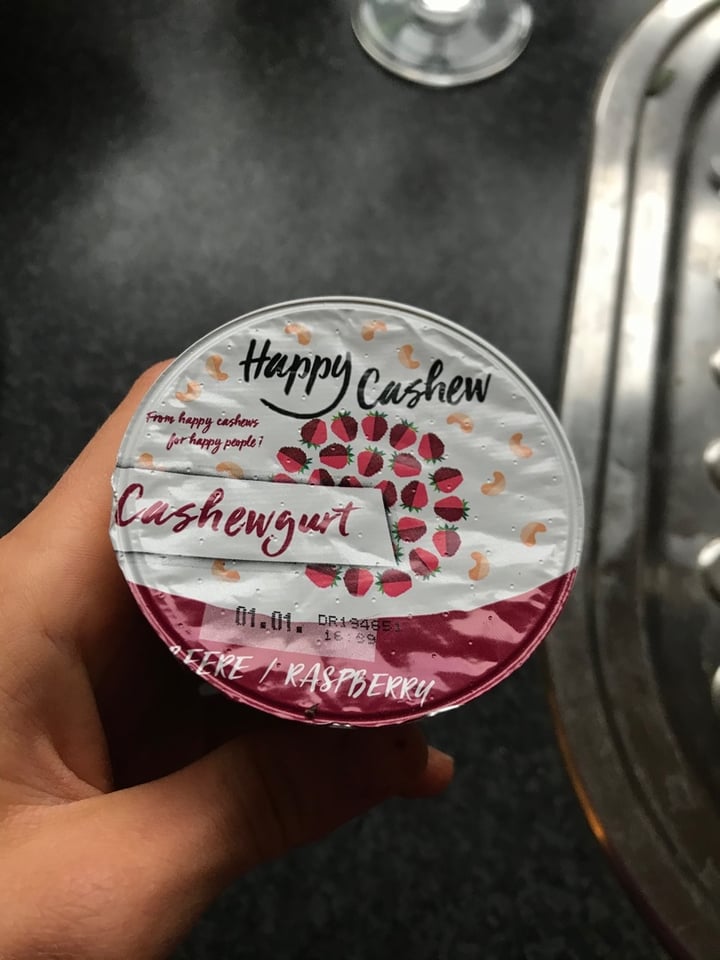 photo of Dr. Mannah's Cashewgurt Himbeere (Raspberry) shared by @hannaah on  04 Jan 2020 - review