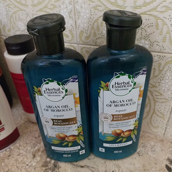 review photo of Herbal Essences Acondicionador Argan oil of Morocco shared by @bahbarel on 18 Jun 2022 - review