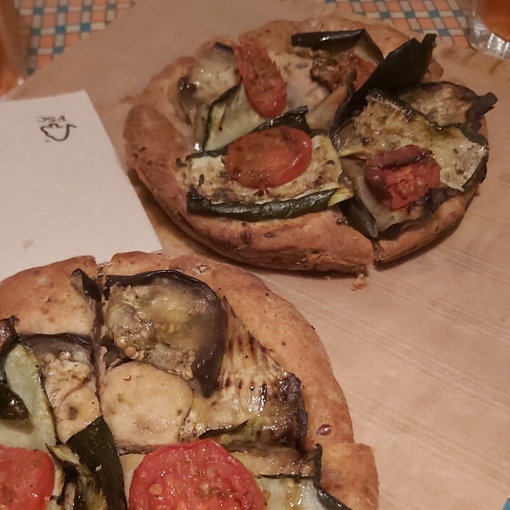 photo of Fram Cafè Bistrot Bio Veg Pizzetta Con Verdure shared by @vegontour on  12 Feb 2022 - review