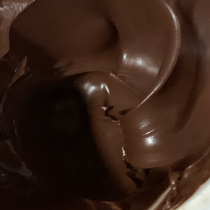 review photo of Sisinni Cocoa spread with hazelnuts shared by @titoleas on 19 Oct 2021 - review