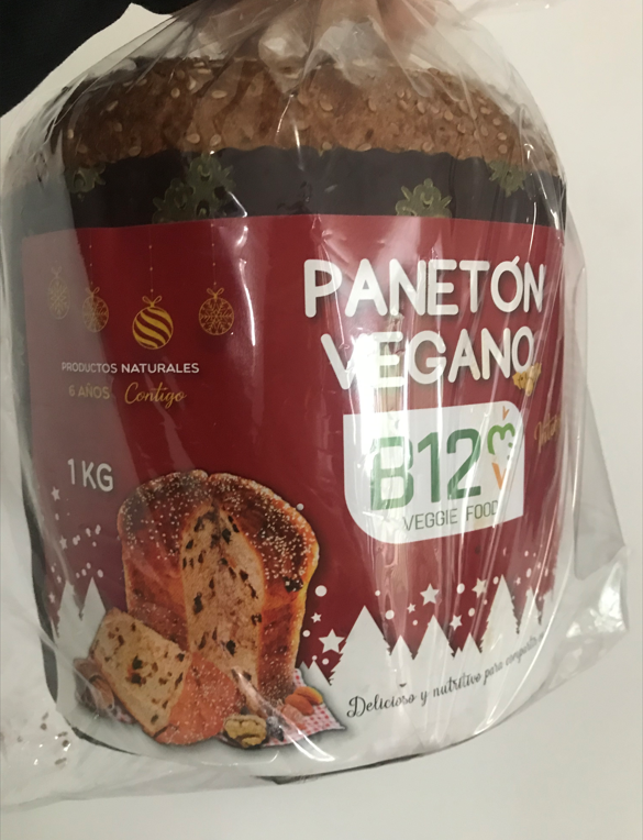 photo of B12 Veggie Food Paneton vegano integral shared by @-st-3 on  12 Dec 2021 - review
