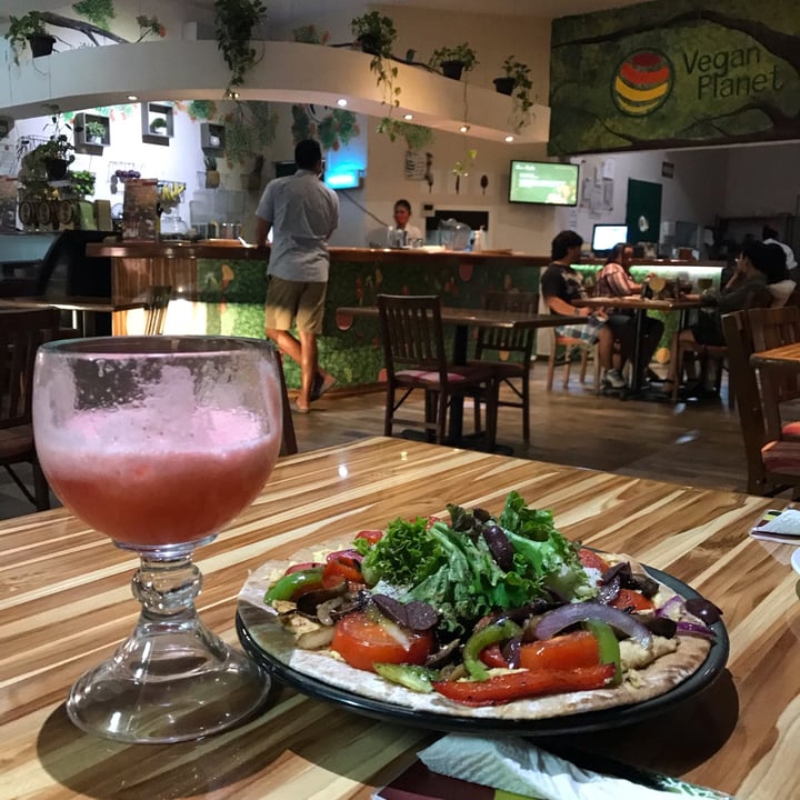 photo of Vegan Planet Pizza Margarita shared by @cevaly on  27 Oct 2021 - review