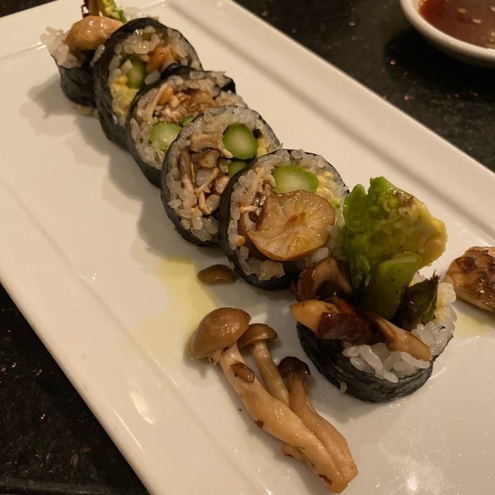 review photo of Arigato Sushi Magic Mushroom shared by @marinadelio on 11 Apr 2022 - review