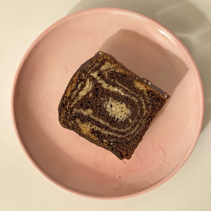 photo of VG Pâtisserie - Pâtisserie Végétale Cake marbré végétal shared by @greenp on  20 Oct 2022 - review