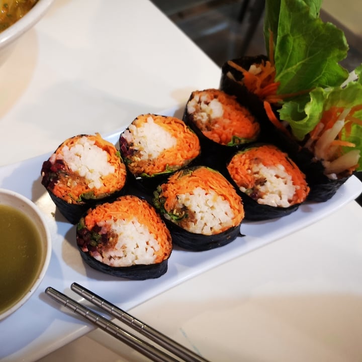 review photo of Sunnychoice Veggie sushi shared by @evelynteo on 05 Apr 2021 - review