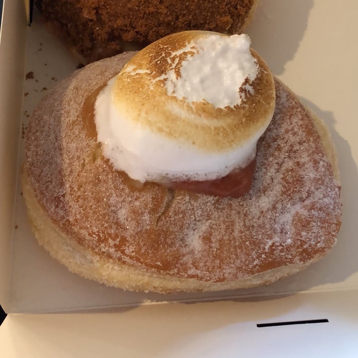 photo of Boneshaker Doughnuts Mae West shared by @dhuyke on  07 May 2022 - review