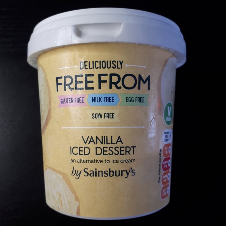 review photo of Deliciously Free from Vanilla Iced Dessert shared by @stephalish on 19 May 2021 - review
