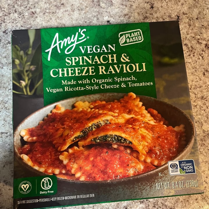 photo of Amy’s Vegan Spinach & Cheeze Ravioli shared by @alexoxo on  12 Jan 2022 - review
