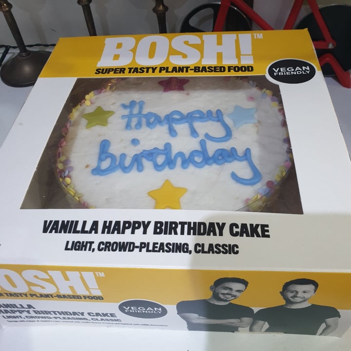 photo of Bosh! Vanilla Birthday Cake shared by @lydiahawkins on  17 Aug 2021 - review