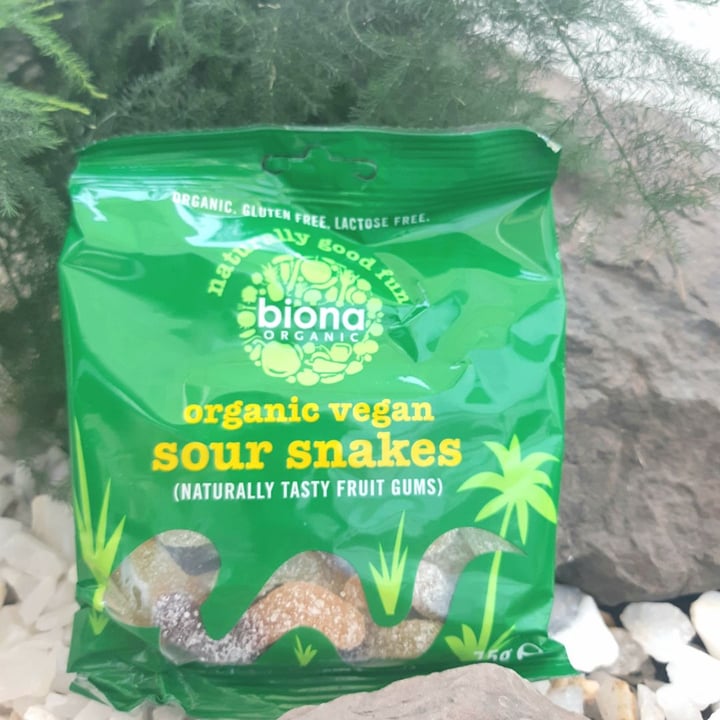 photo of Biona Organic Vegan Sour Snakes shared by @nat-manzo-o on  13 Apr 2020 - review