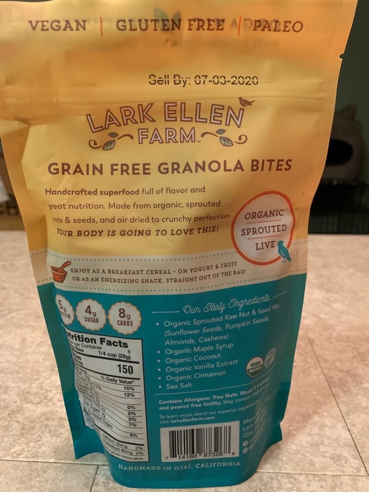 photo of Lark Ellen Farm Vanilla Cinnamon Vegan Granola shared by @julieschultz54 on  31 Dec 2019 - review