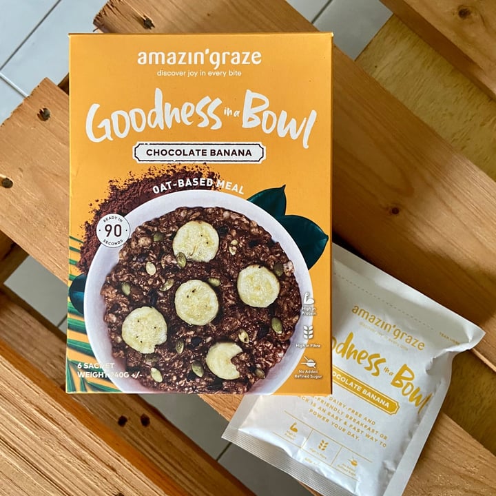 photo of Amazin' graze Chocolate Banana Goodness In A Bowl shared by @dafnelately on  06 Jan 2021 - review