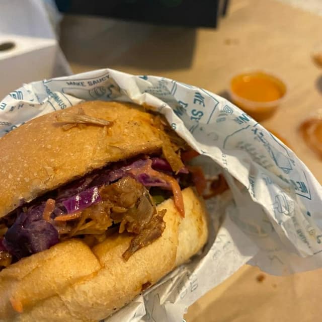 Foto do prato “Sándwich pulljack”