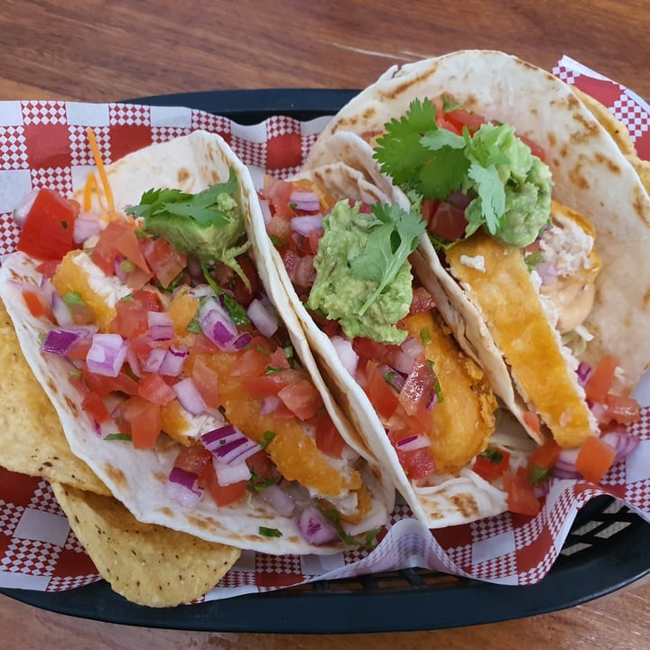 review photo of The Green Lion Baja Fish Taco shared by @melin on 19 Feb 2021 - review
