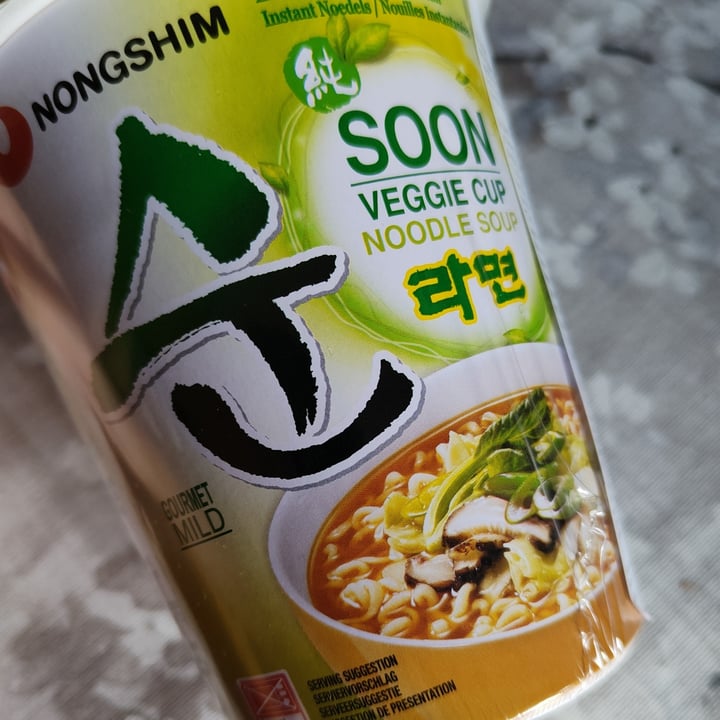photo of NONGSHIM (농심) Soon Veggie Cup Noodle Soup shared by @queeervegan on  12 Nov 2022 - review