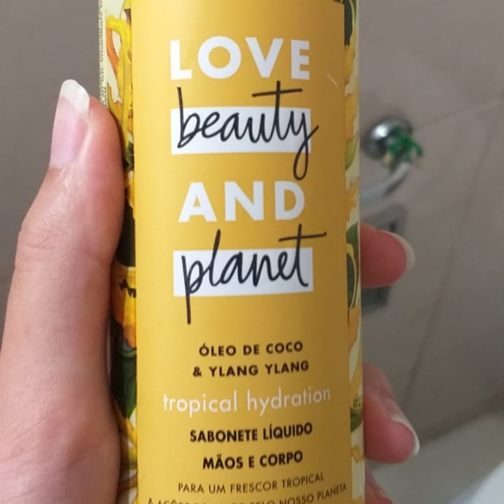 photo of Love Beauty and Planet Liquid Soap Coconut oil shared by @pattricia on  30 Jan 2022 - review