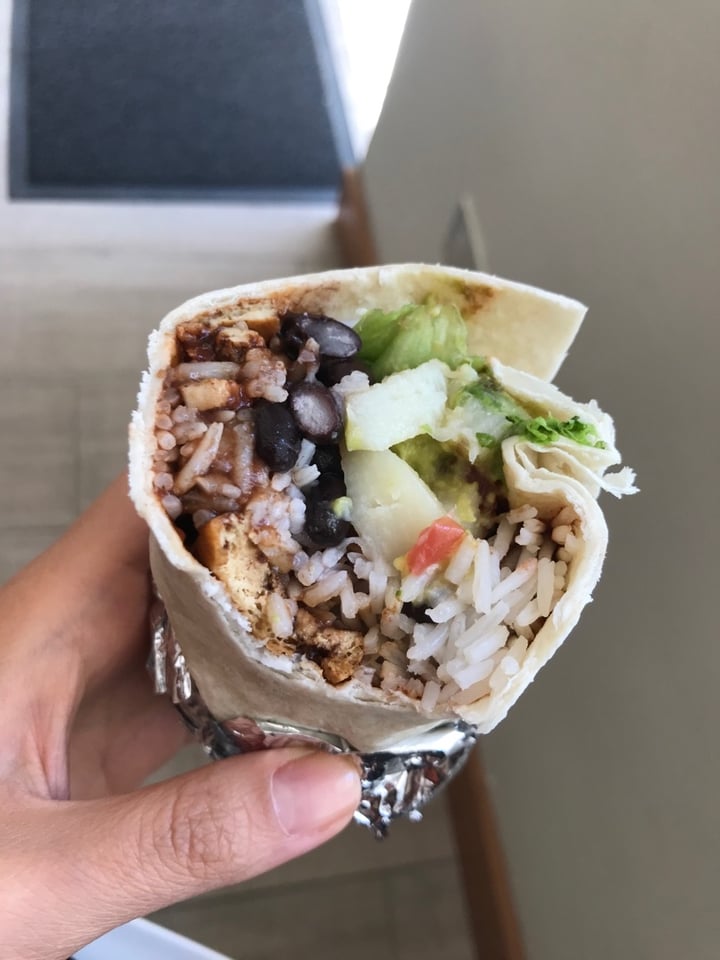 review photo of SweetFran Wraps Tofu BBQ shared by @franciscasotz on 08 Jan 2020 - review
