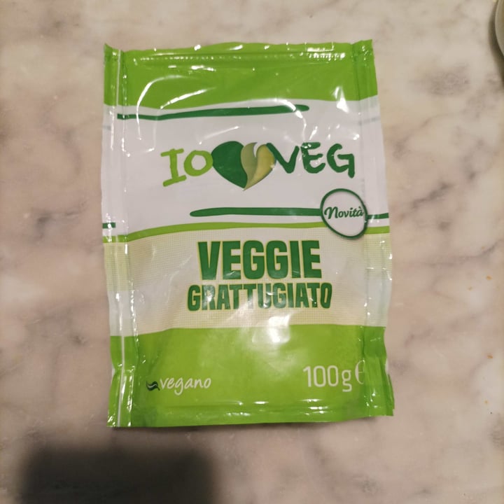 photo of ioVEG Grattugiato vegano shared by @silviaelisaallegri on  19 Jun 2022 - review