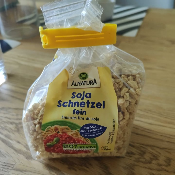 review photo of Alnatura Soja Schnetzel fein shared by @gandalfra on 17 Jun 2022 - review