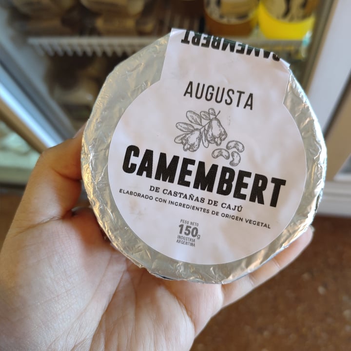 photo of Augusta Camembert shared by @midiariovegan on  22 Jun 2021 - review