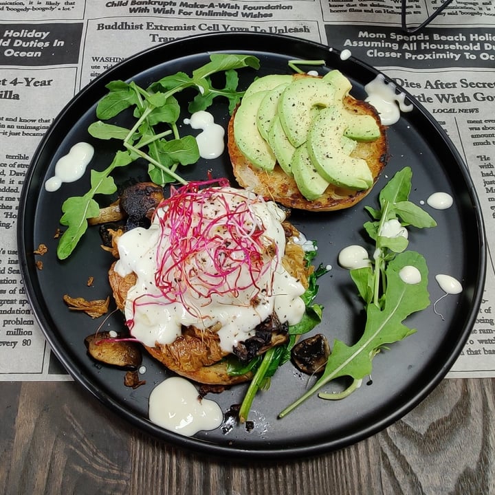 photo of Vegan Streetfood Deli - Obs Eggs Benedict shared by @christo on  11 Jul 2022 - review