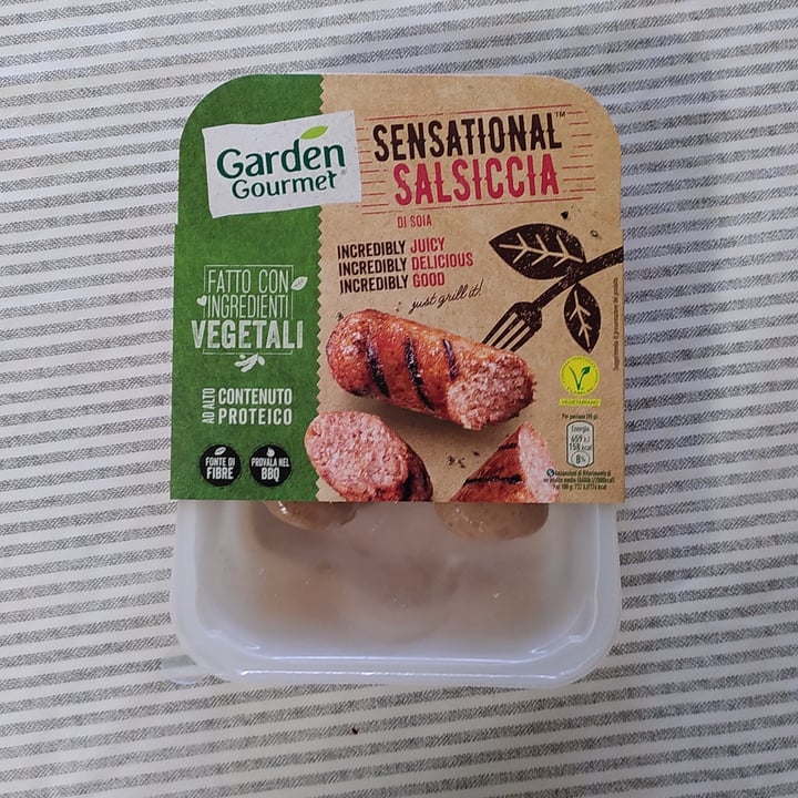 review photo of Garden Gourmet Sensational Salsiccia shared by @mcurcu on 30 Mar 2022 - review