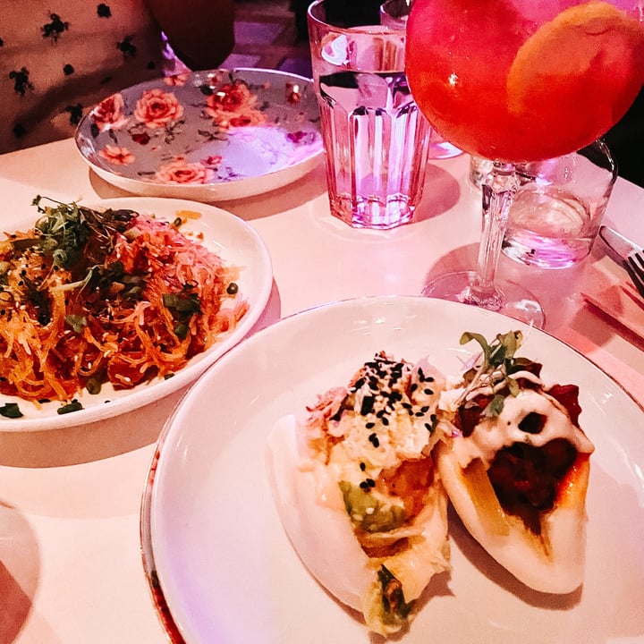 review photo of Ladybird Po' Boy Bun shared by @ebarosay on 17 Oct 2021 - review