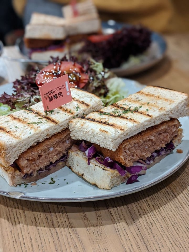 photo of YEARS Omnipork Katsu Sando shared by @jxvegjournal on  20 Jan 2020 - review