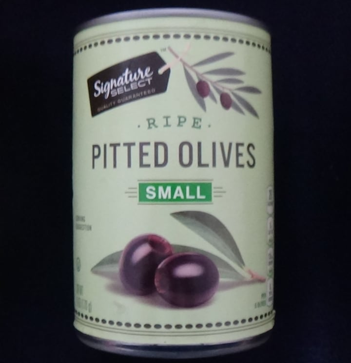 photo of Signature Select Small Pitted Olives shared by @feelideal on  10 Jul 2020 - review