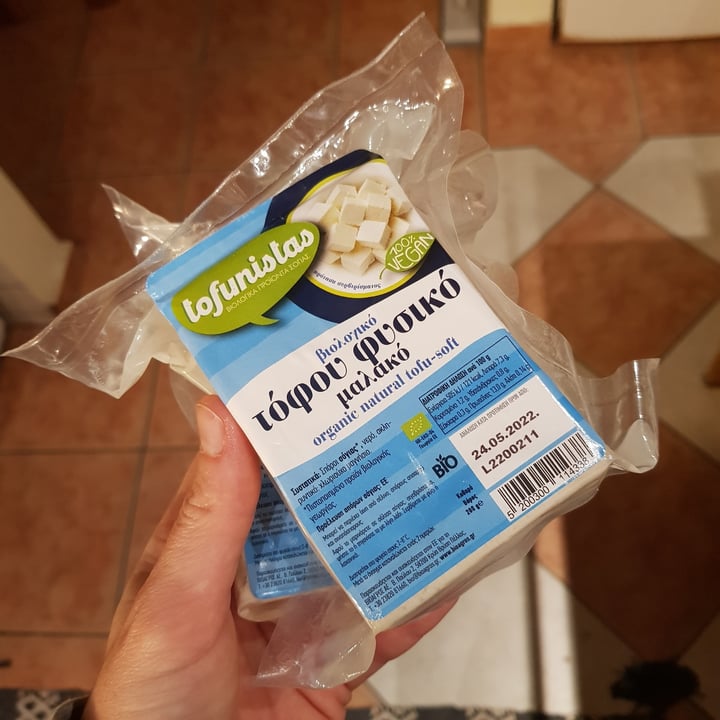 photo of Tofunistas Organic Natural Tofu Soft shared by @veganthrepsi on  11 May 2022 - review