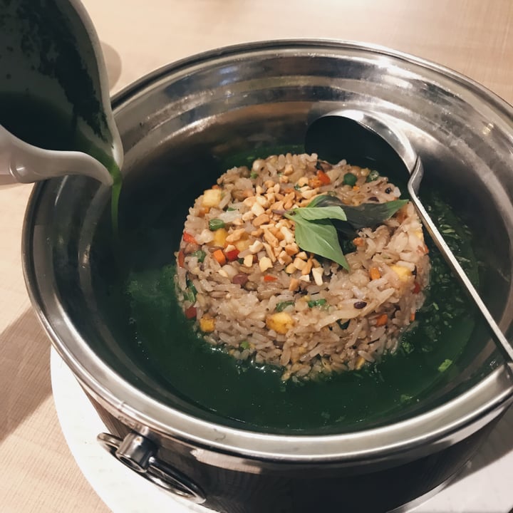 photo of LingZhi Vegetarian - Velocity@Novena Multigrain Rice and Vegetables served with Homemade Kale Tea shared by @smoothievore on  08 Jun 2018 - review