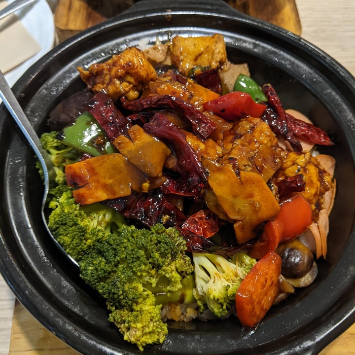review photo of Green BA Gong Bao chicken - claypot rice shared by @tancoul on 23 May 2021 - review