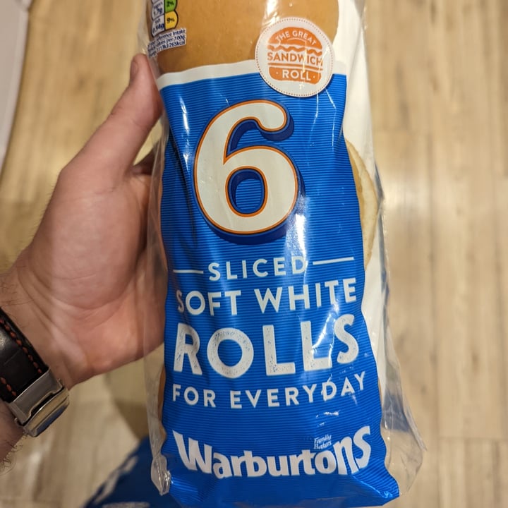 photo of Warburtons 6 Sliced soft white rolls shared by @ryster on  13 Apr 2022 - review