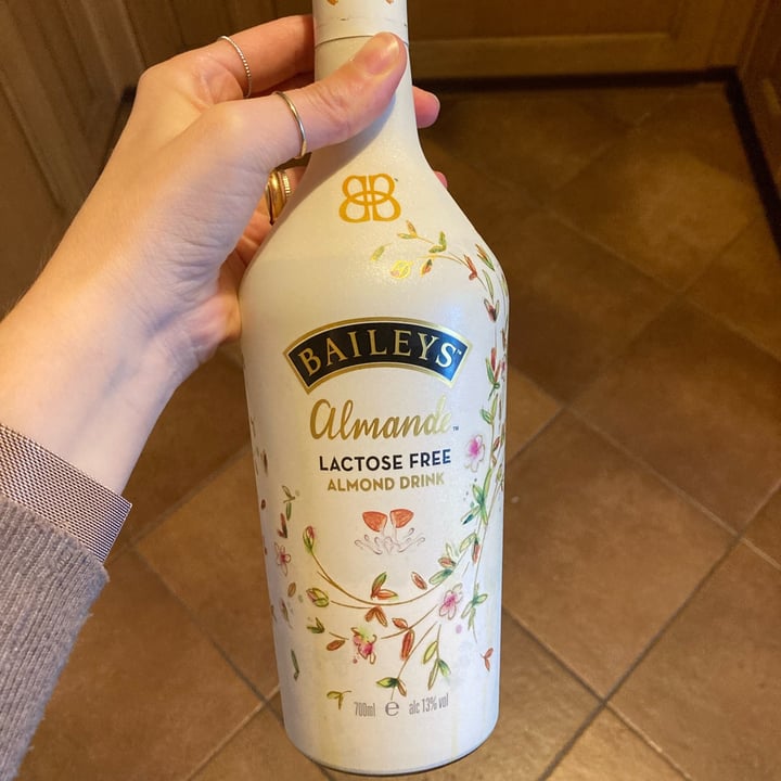 photo of Baileys Almond Baileys shared by @robyrebo on  27 Nov 2021 - review