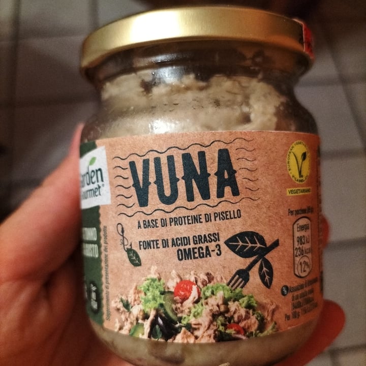 photo of Garden Gourmet Vuna shared by @pesca on  10 Sep 2022 - review